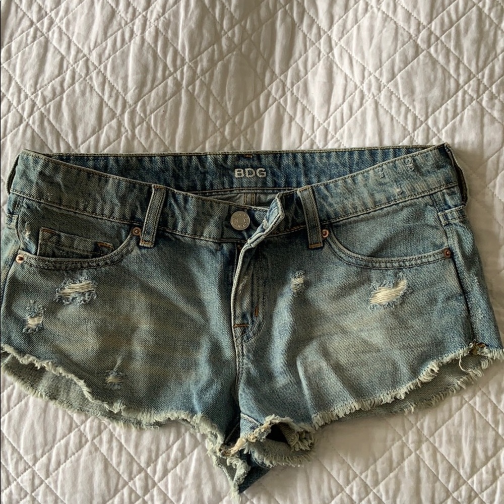 BDG Low Rise Shorts 27